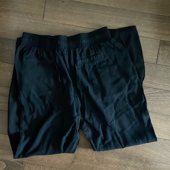 Pants with elastic waist - Picture 3 of 3